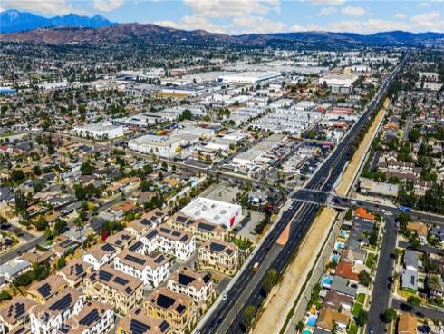 300  Vista Drive  94 , La Habra, CA