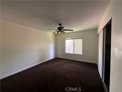 1052 S Idaho  24 , La Habra, CA