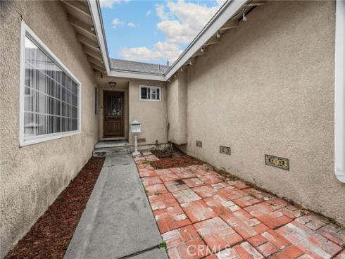 220  Gwynwood  , La Habra, CA