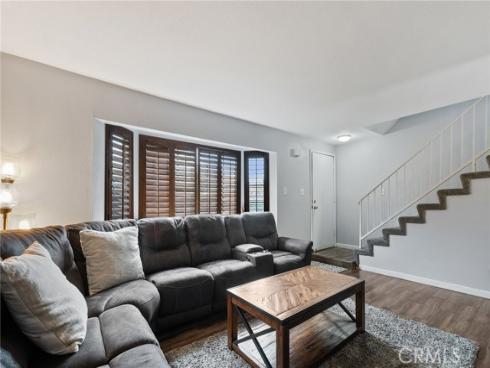 405 W Mountain View Apt 10  , La Habra, CA