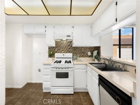 1675 W Lambert  22  Road, La Habra, CA