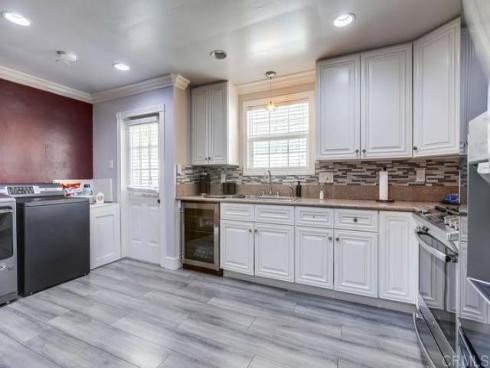 501  Willow   Street, La Habra, CA