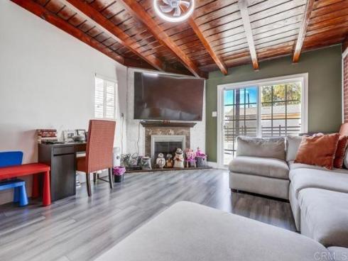 501  Willow   Street, La Habra, CA