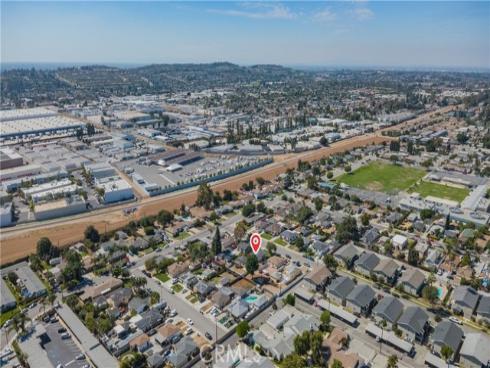 308 S Valencia  , La Habra, CA