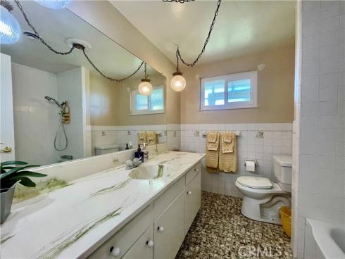 220  Olinda   Avenue, La Habra, CA