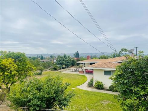 220  Olinda   Avenue, La Habra, CA