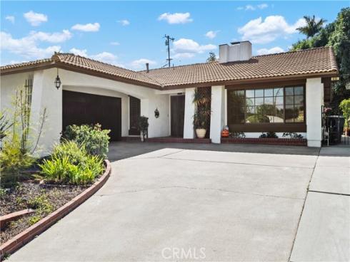 430  Teakwood  , La Habra, CA