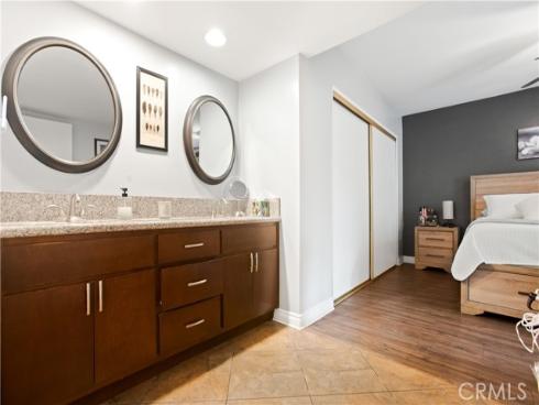 985 S Idaho  61 , La Habra, CA