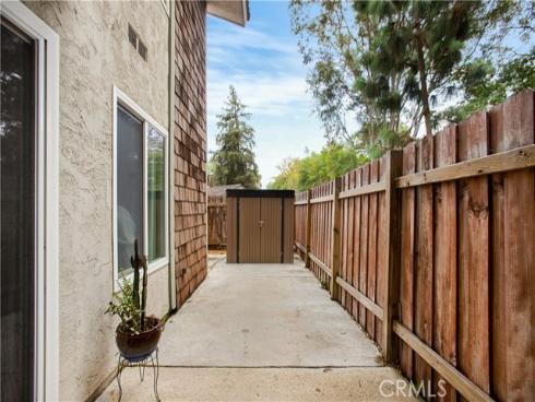 985 S Idaho  61 , La Habra, CA