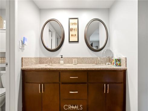 985 S Idaho  61 , La Habra, CA