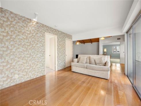 240 W Wedgewood  , La Habra, CA