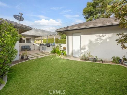 240 W Wedgewood  , La Habra, CA