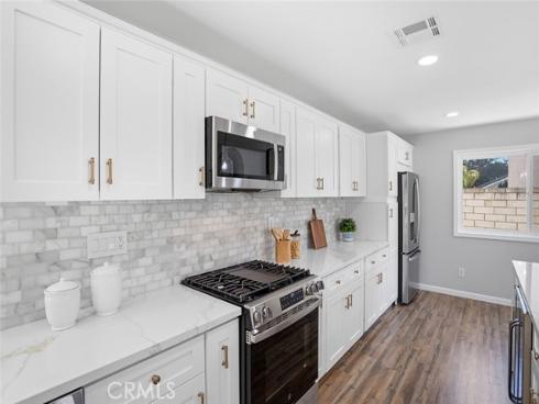 1420  Pine Tree   Court, La Habra, CA