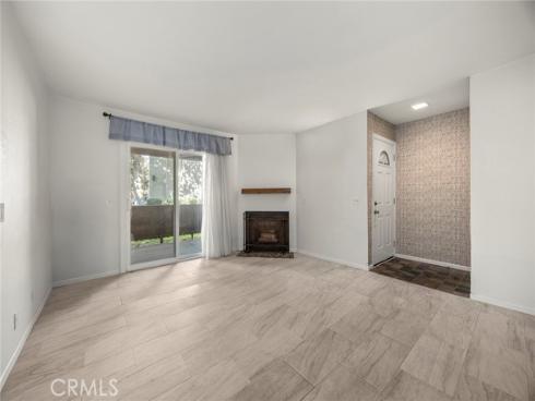 1052 S Idaho  19 , La Habra, CA