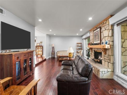 1020  La Serna  , La Habra, CA