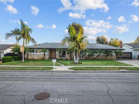 1020  La Serna  , La Habra, CA