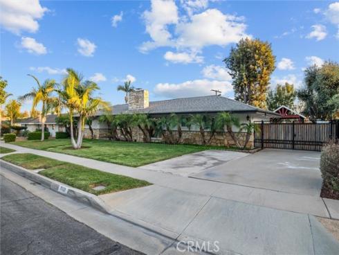 1020  La Serna  , La Habra, CA