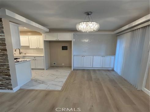 965 S Idaho  4 , La Habra, CA