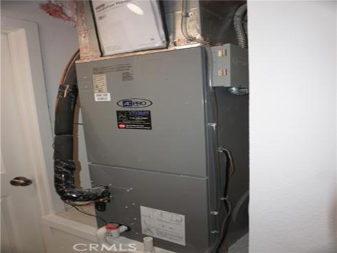 875  Las Lomas  B , La Habra, CA