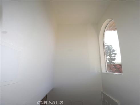 875  Las Lomas  B , La Habra, CA