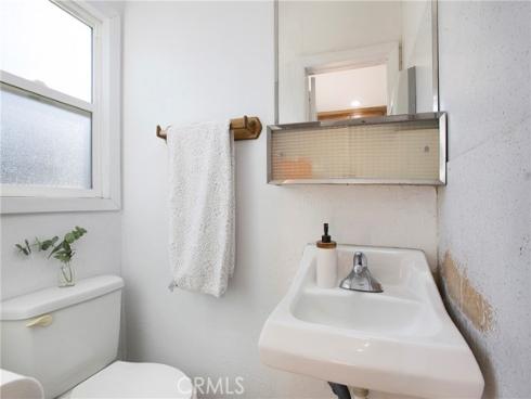 261  Virginia   Street, La Habra, CA