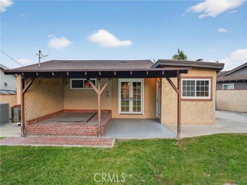 581  Kern   Street, La Habra, CA