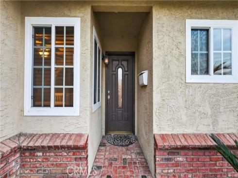 581  Kern   Street, La Habra, CA