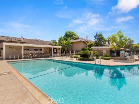 945  Glencliff  , La Habra, CA