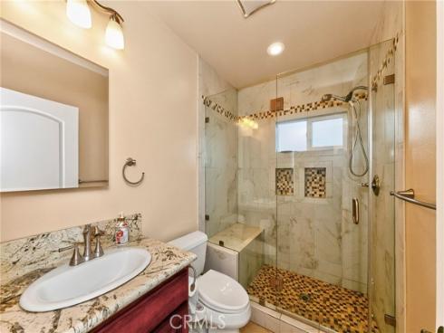 335 E Francis  , La Habra, CA