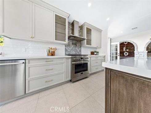 710 S Rosecrest Avenue, La Habra, CA