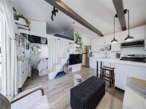 710 S Rosecrest Avenue, La Habra, CA