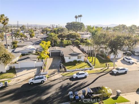710 S Rosecrest Avenue, La Habra, CA