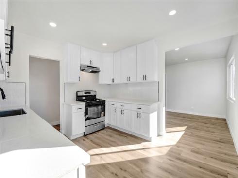 1070  La Casa  , La Habra, CA