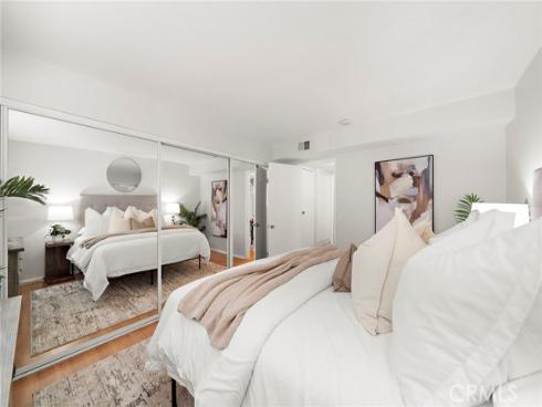 788 W Lambert  45 , La Habra, CA