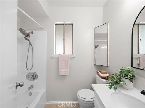 788 W Lambert  45 , La Habra, CA