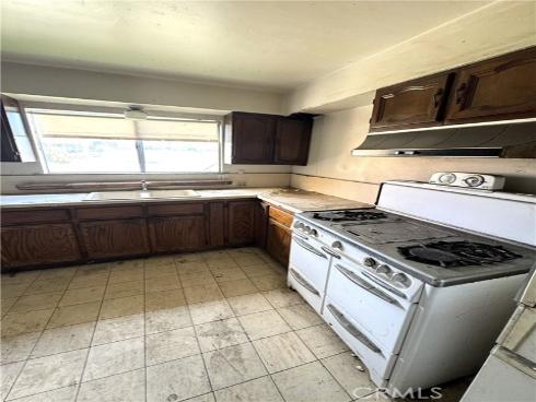 740 Laura Street, La Habra, CA