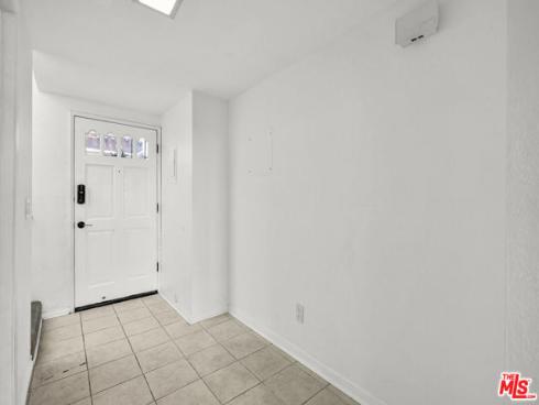 815 Las Lomas B Drive, La Habra, CA