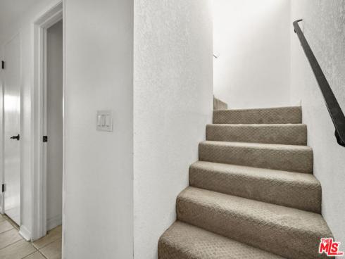 815 Las Lomas B Drive, La Habra, CA