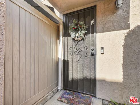 815 Las Lomas B Drive, La Habra, CA