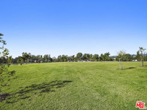 815 Las Lomas B Drive, La Habra, CA