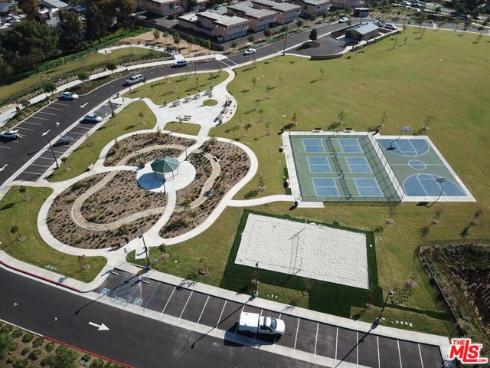 815 Las Lomas B Drive, La Habra, CA