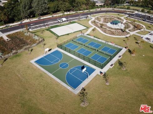 815 Las Lomas B Drive, La Habra, CA