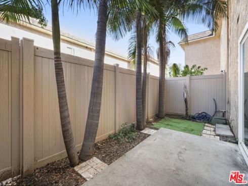 815 Las Lomas B Drive, La Habra, CA