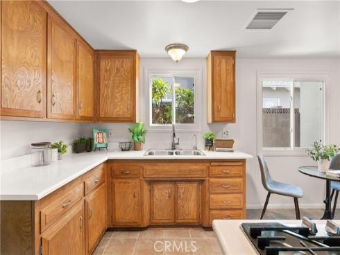 1701 Hodson Avenue , La Habra, CA