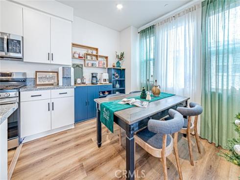 295 vista dr 92 , La Habra, CA