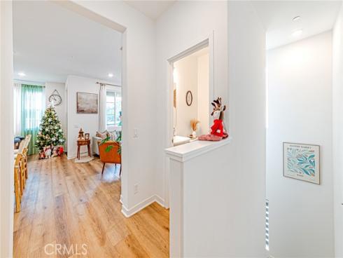 295 vista dr 92 , La Habra, CA