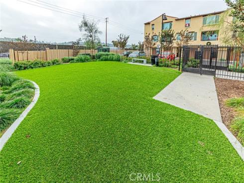 295 vista dr 92 , La Habra, CA