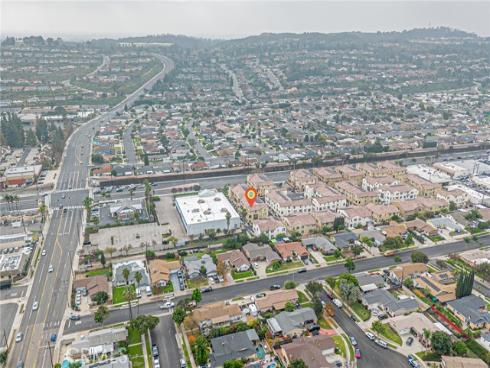 295 vista dr 92 , La Habra, CA