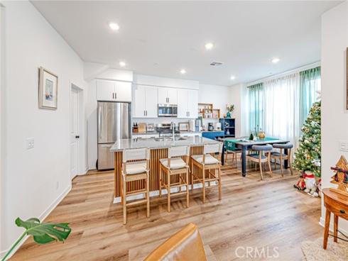 295 vista dr 92 , La Habra, CA