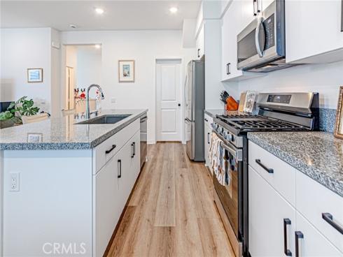 295 vista dr 92 , La Habra, CA